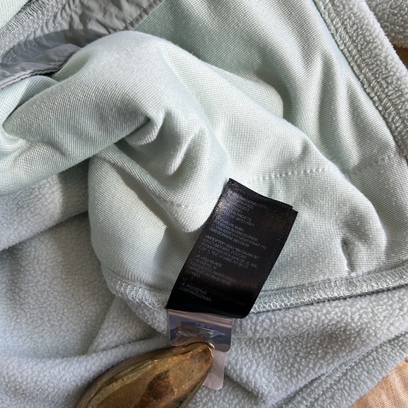 The North Face Denali Women’s Fleece Full Zip Jacket Coat Minty Green Size M - Picture 8 of 10